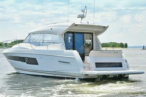 World Wide 46ft Prestige Yacht For Sale