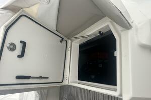 World Wide 46ft Prestige Yacht For Sale