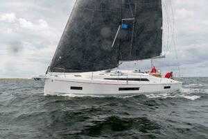 40ft Beneteau Yacht For Sale