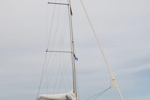 37ft Beneteau Yacht For Sale