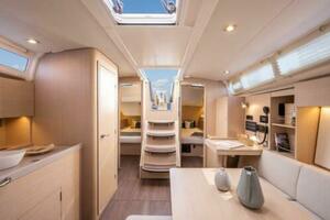 37ft Beneteau Yacht For Sale