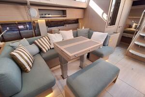 52ft Beneteau Yacht For Sale