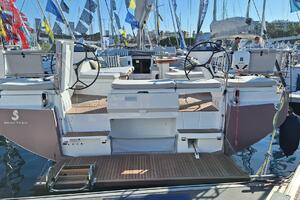 52ft Beneteau Yacht For Sale