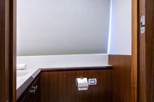 ZEPHYR 100ft Ocean Alexander Yacht For Sale