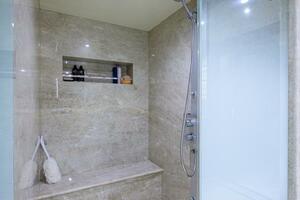 ZEPHYR 100ft Ocean Alexander Yacht For Sale