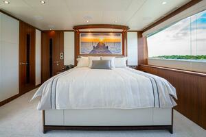 ZEPHYR 100ft Ocean Alexander Yacht For Sale