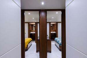 ZEPHYR 100ft Ocean Alexander Yacht For Sale