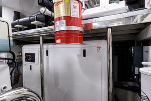 ZEPHYR 100ft Ocean Alexander Yacht For Sale