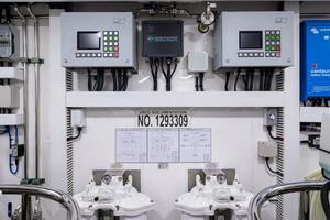 ZEPHYR 100ft Ocean Alexander Yacht For Sale