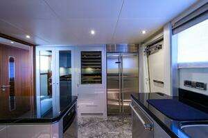 2019 Ocean Alexander 100 Motor Yacht thumbnail 37