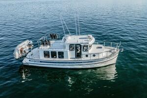 OLD BRO 32ft Nordic Tugs Yacht For Sale