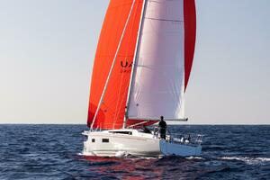 34ft Beneteau Yacht For Sale