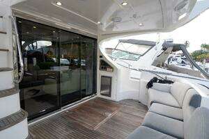 360 2008 Azimut 50 Flybridge Yacht For Sale in Miami FL