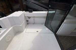 27ft Glacier Bay Yacht For Sale