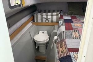 27ft Glacier Bay Yacht For Sale