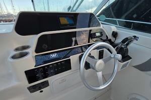 Deya Vu 27ft Wellcraft Yacht For Sale