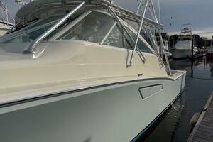 Cabo 45 EMMA - Exterior