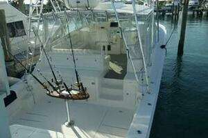 2002 Cabo 45 Express thumbnail 12