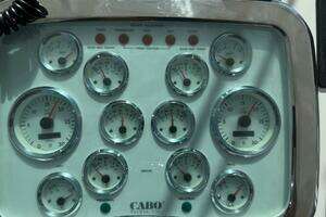 2002 Cabo 45 Express thumbnail 16