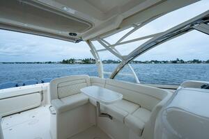 33ft Grady White Yacht For Sale