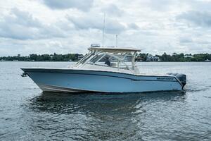 33ft Grady White Yacht For Sale
