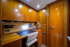 POMBOO 70ft Hatteras Yacht For Sale