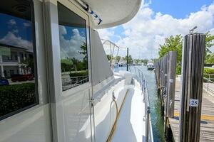POMBOO 70ft Hatteras Yacht For Sale