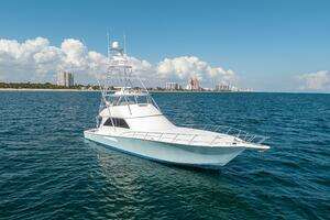 2006 Viking 68 Convertible thumbnail 8
