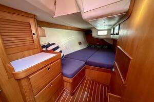 1991 J Boats J/47 thumbnail 8