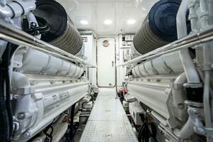 PALADIN 100ft Ocean Alexander Yacht For Sale