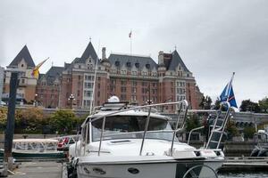 Free Range  28ft Cutwater Yacht For Sale