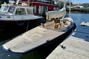 44-ft-Leonardo Yachts-2020-Eagle 44-Belfast Maine United States yacht for sale