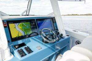 2024 Yellowfin thumbnail 32