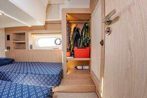 2022 Beneteau Swift Trawler thumbnail 42