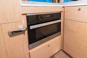 2022 Beneteau Swift Trawler thumbnail 25