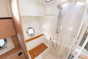 2022 Beneteau Swift Trawler thumbnail 45