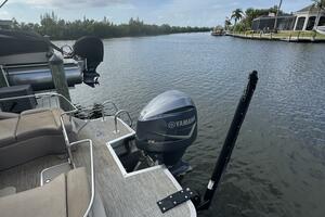 Bennington 25ft Bennington Yacht For Sale