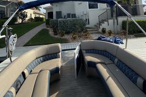 Bennington 25ft Bennington Yacht For Sale