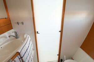 2005 Lagoon 380S thumbnail 46