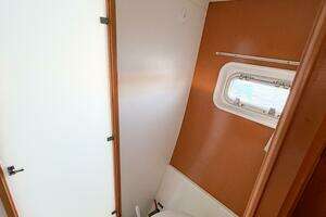 2005 Lagoon 380S thumbnail 45