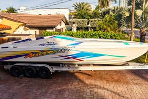 32ft Active Thunder Yacht For Sale