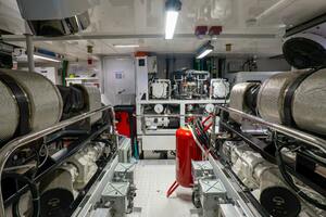 RAY 107ft Numarine Yacht For Sale