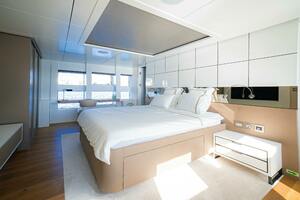 RAY 107ft Numarine Yacht For Sale