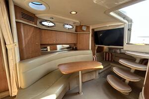 32ft Sea Ray Yacht For Sale