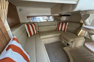 32ft Sea Ray Yacht For Sale