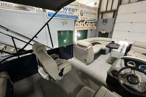 22ft Barletta Yacht For Sale