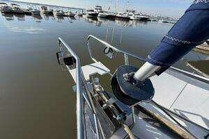 2004 Beneteau 57 Center Cockpit thumbnail 13