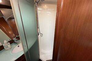 2004 Beneteau 57 Center Cockpit thumbnail 69