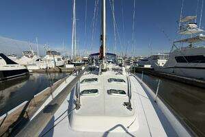2004 Beneteau 57 Center Cockpit thumbnail 16