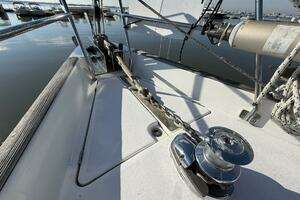 2004 Beneteau 57 Center Cockpit thumbnail 15
